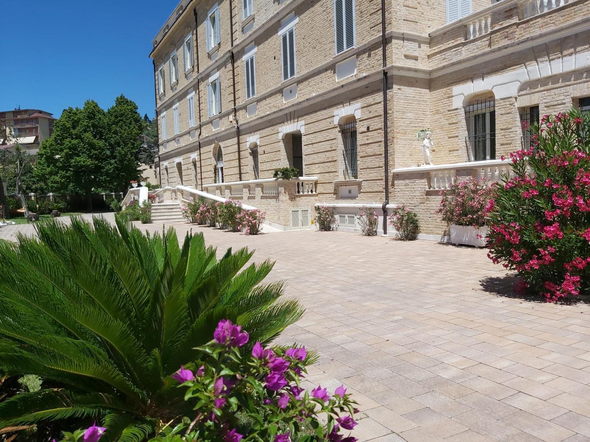 Villa Contessina Cossignano Exterior photo
